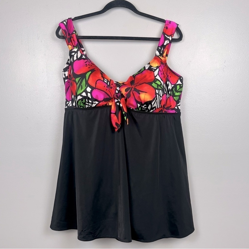 NWOT Inches Away black & red & pink tropical floral 1 piece swimdress, size 22W.